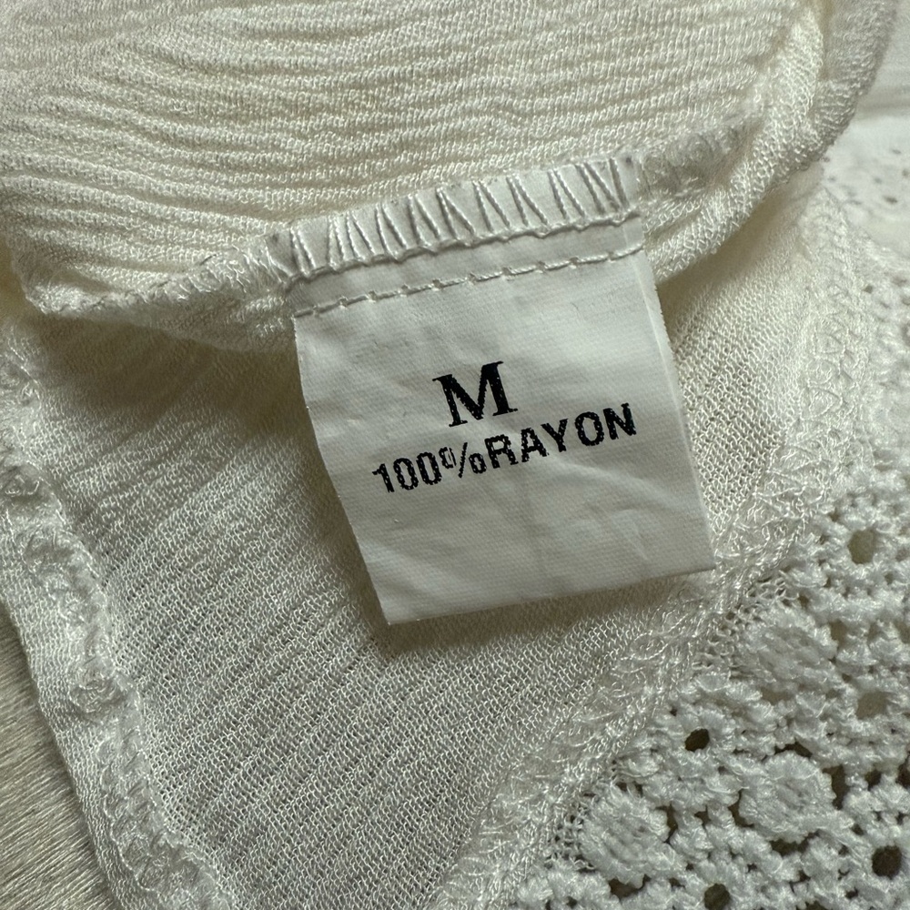 White Rayon Top - Picture 4 of 5
